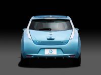 Nissan LEAF (2010) - picture 6 of 35