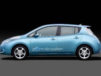 Nissan LEAF (2010) - picture 8 of 35