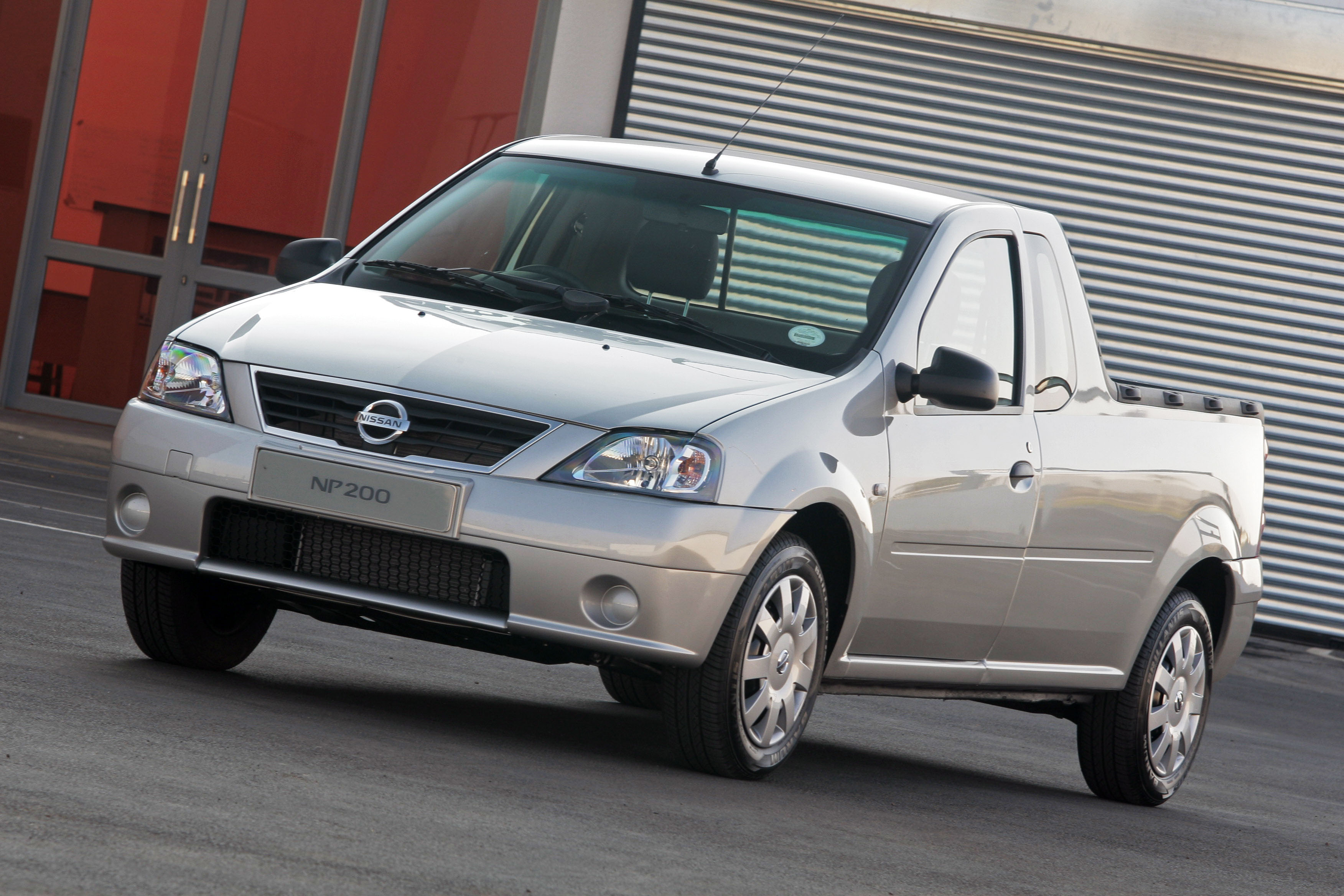 Nissan NP200