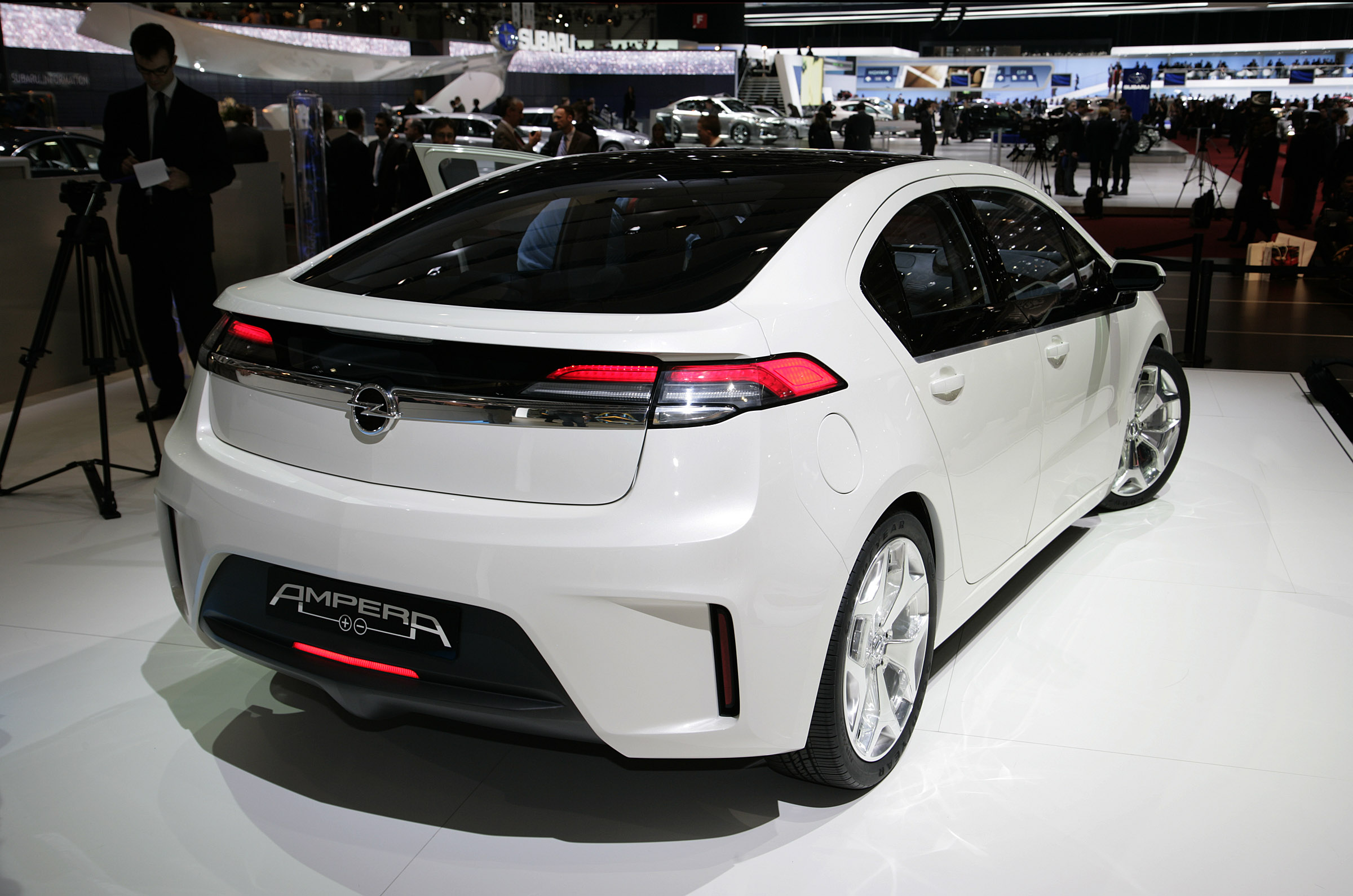 Geneva Opel Ampera Geneva 2009