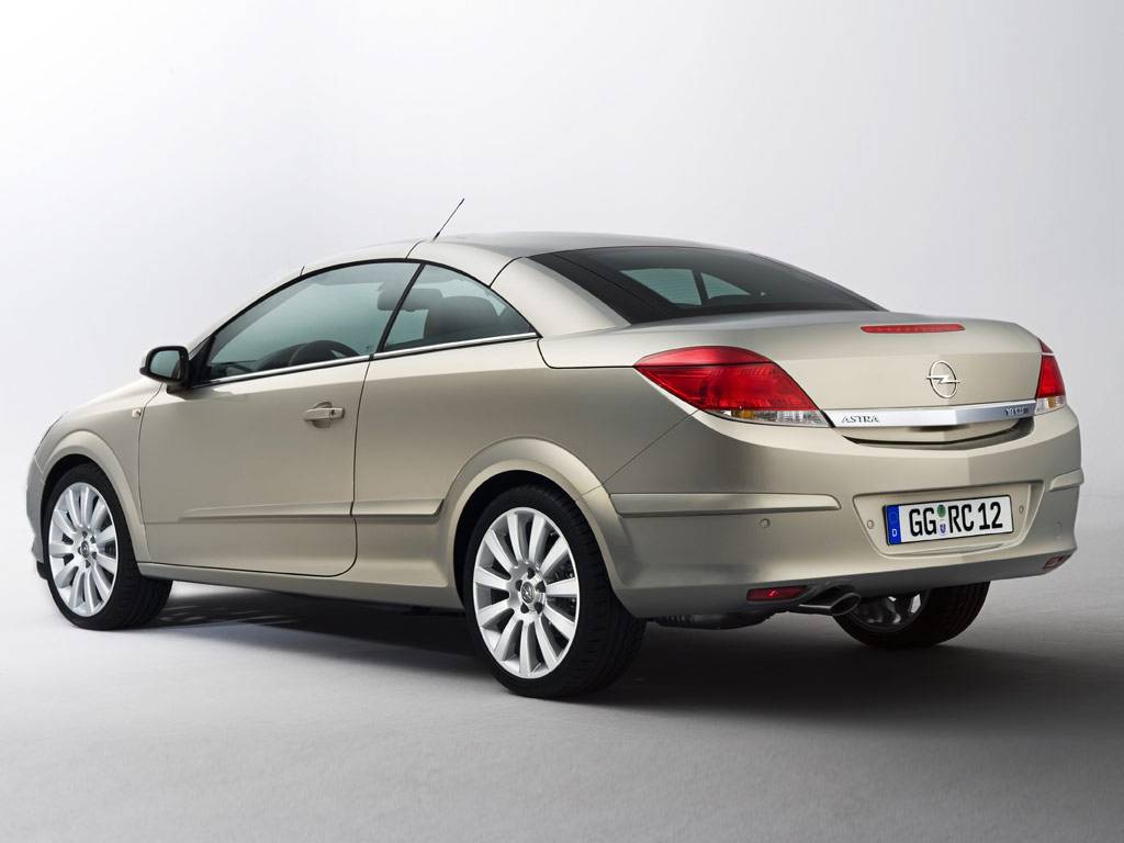 Opel Astra TwinTop / Sedan
