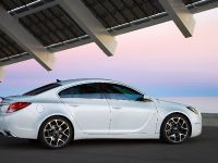 Opel Insignia OPC (2009) - picture 2 of 21
