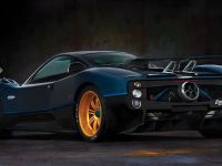 Pagani Zonda Tricolore (2010) - picture 1 of 12