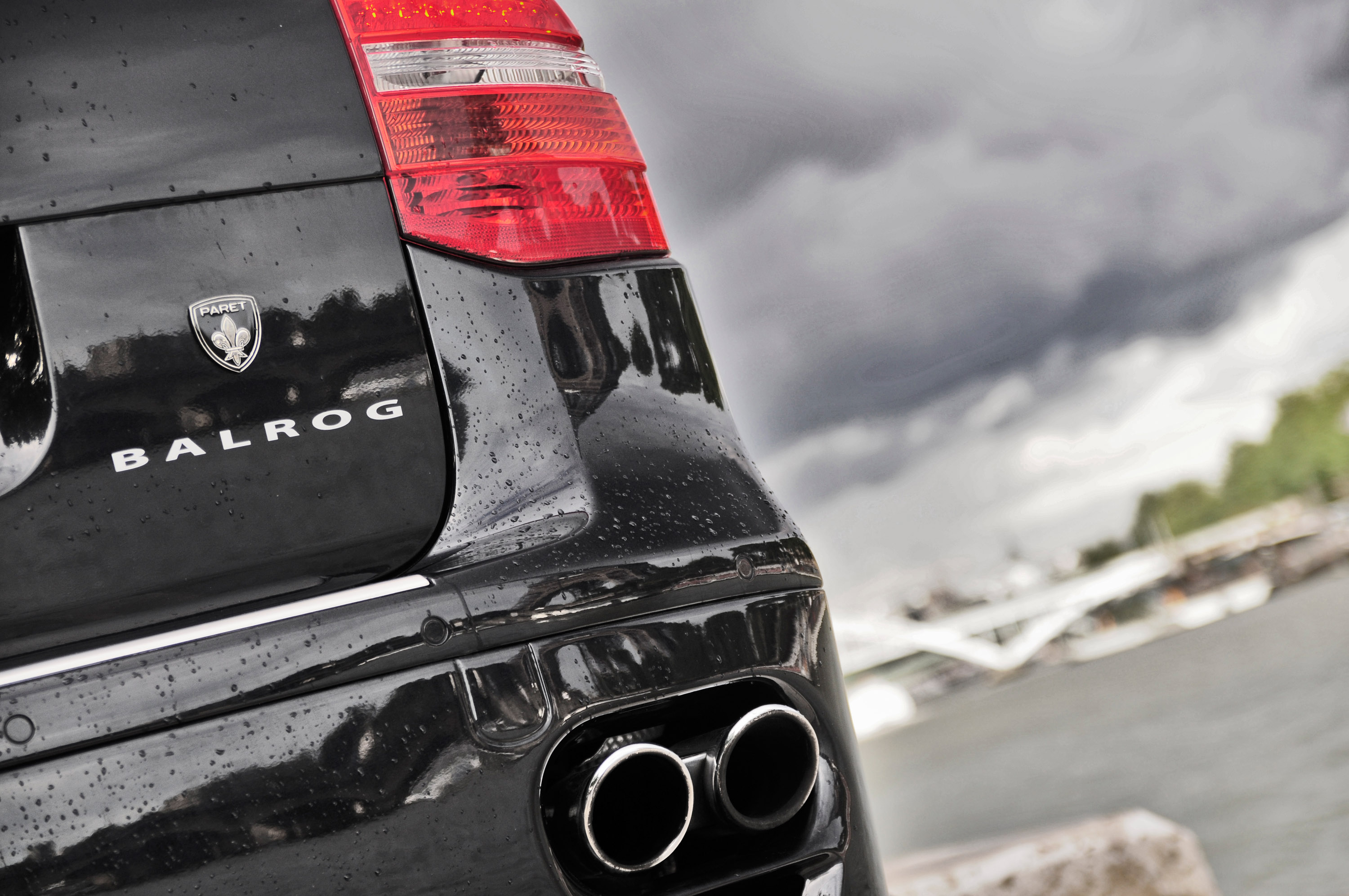 Porsche Paret Porsche Cayenne BALROG