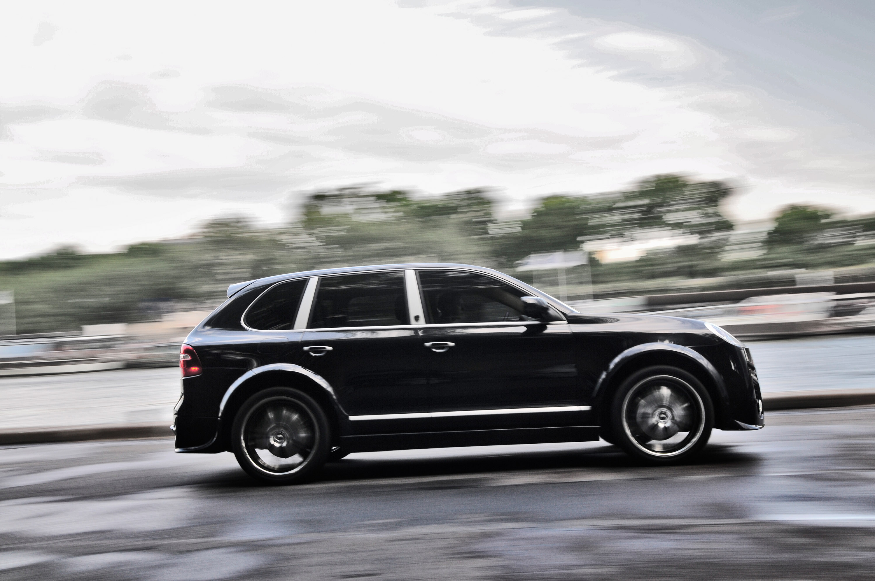 Porsche Paret Porsche Cayenne BALROG