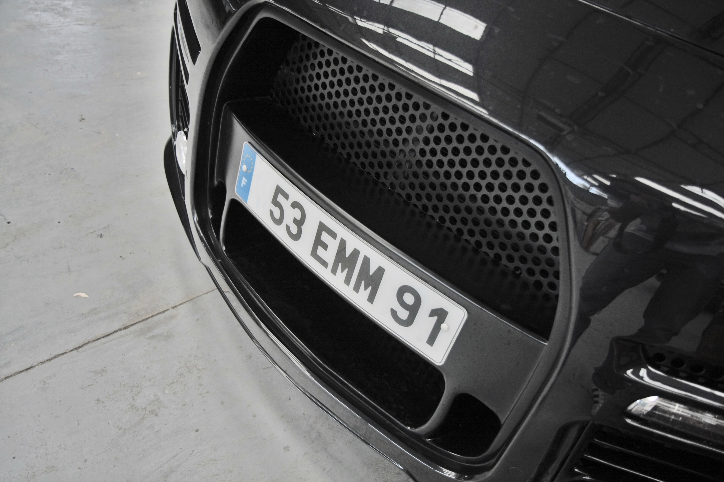 Porsche Paret Porsche Cayenne BALROG