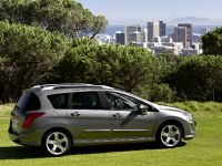 Peugeot 308 SW (2009) - picture 8 of 10