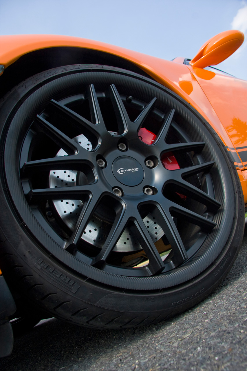 Porsche 997 Carrera S with Emotion Wheels Concave