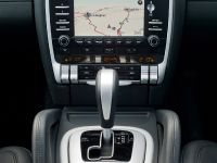 Porsche Cayenne (2010) - picture 8 of 14