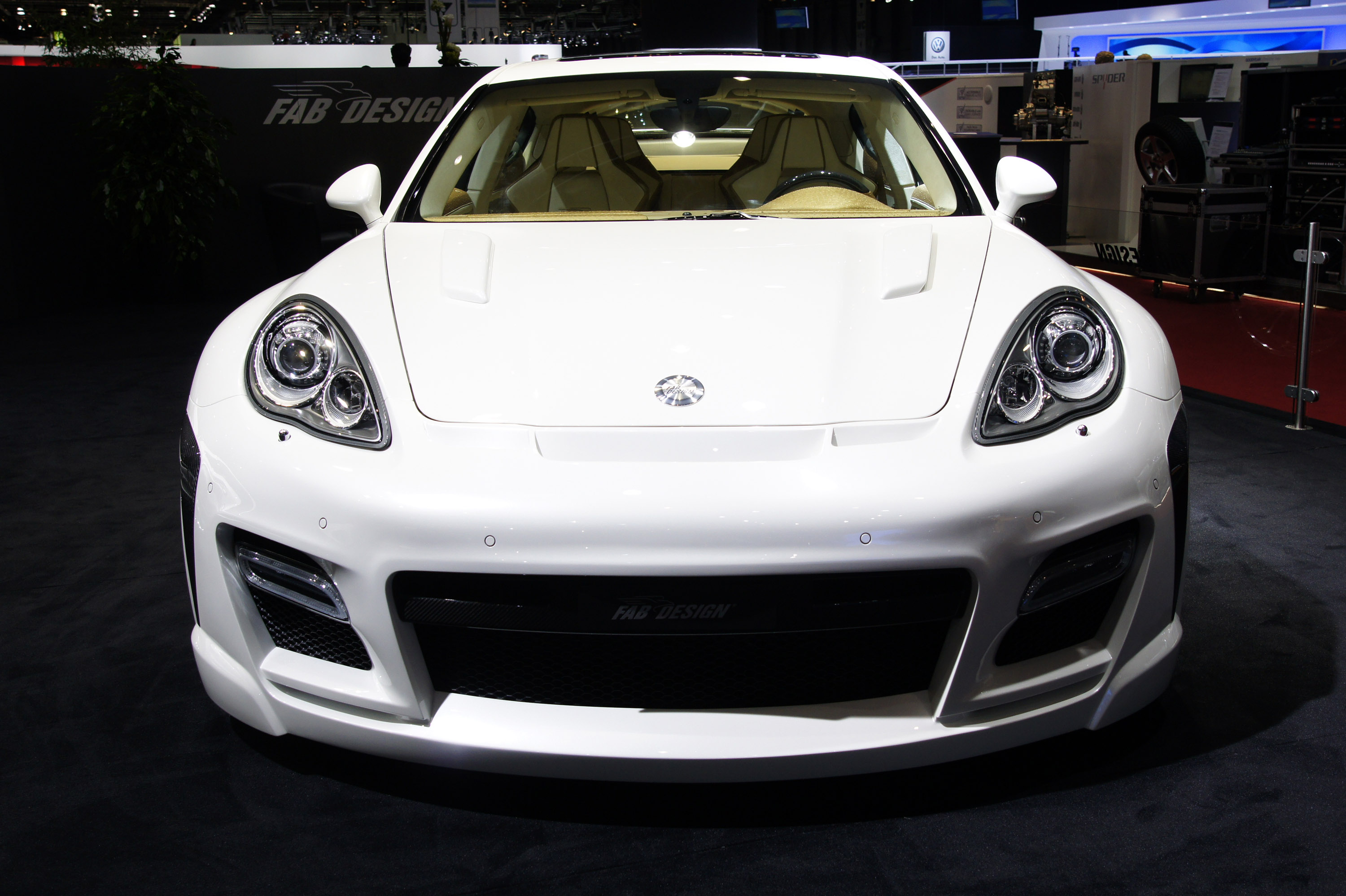 Geneva Porsche Panamera Geneva 2010