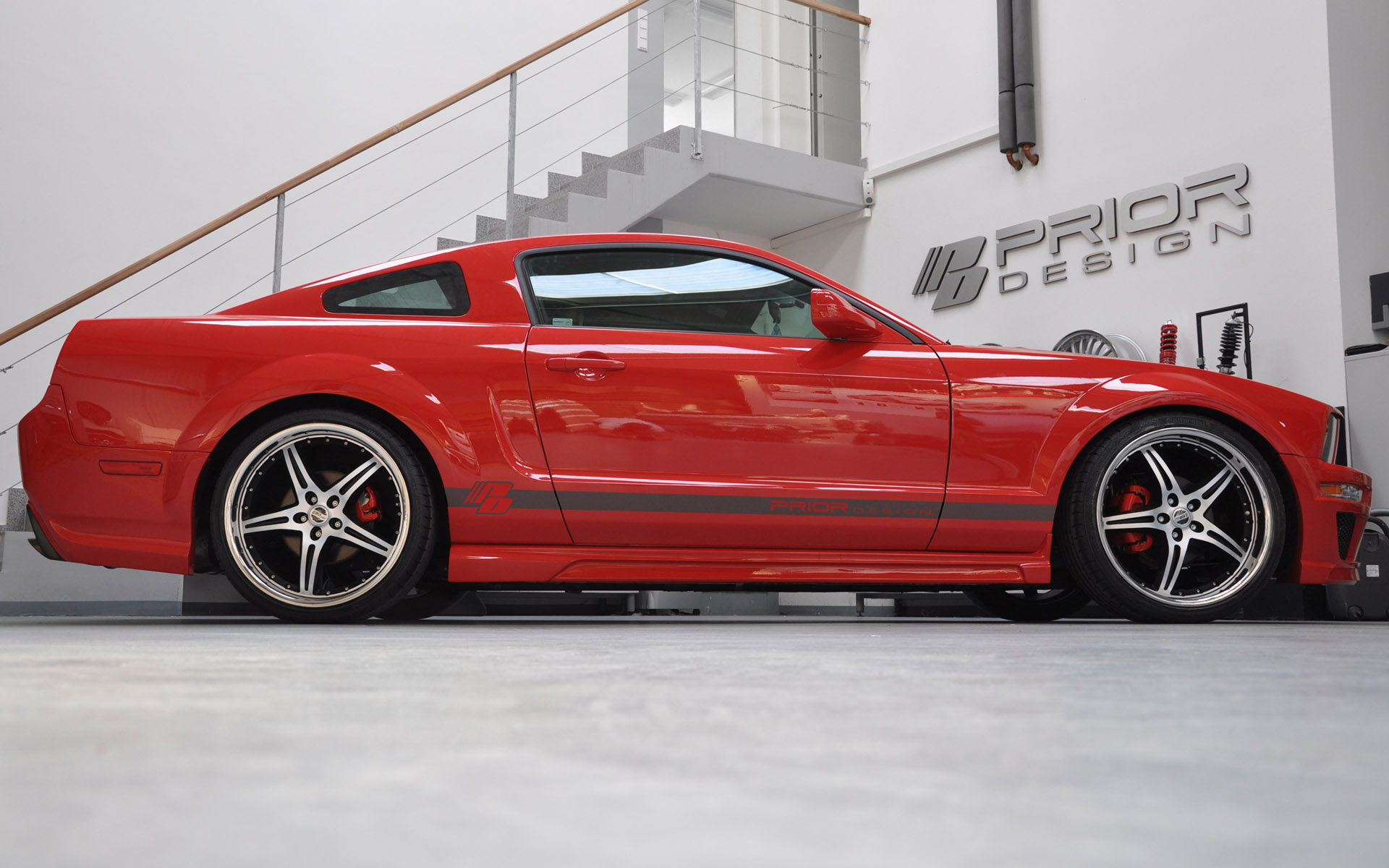 Prior Design PRIOR-DESIGN Ford Mustang Red