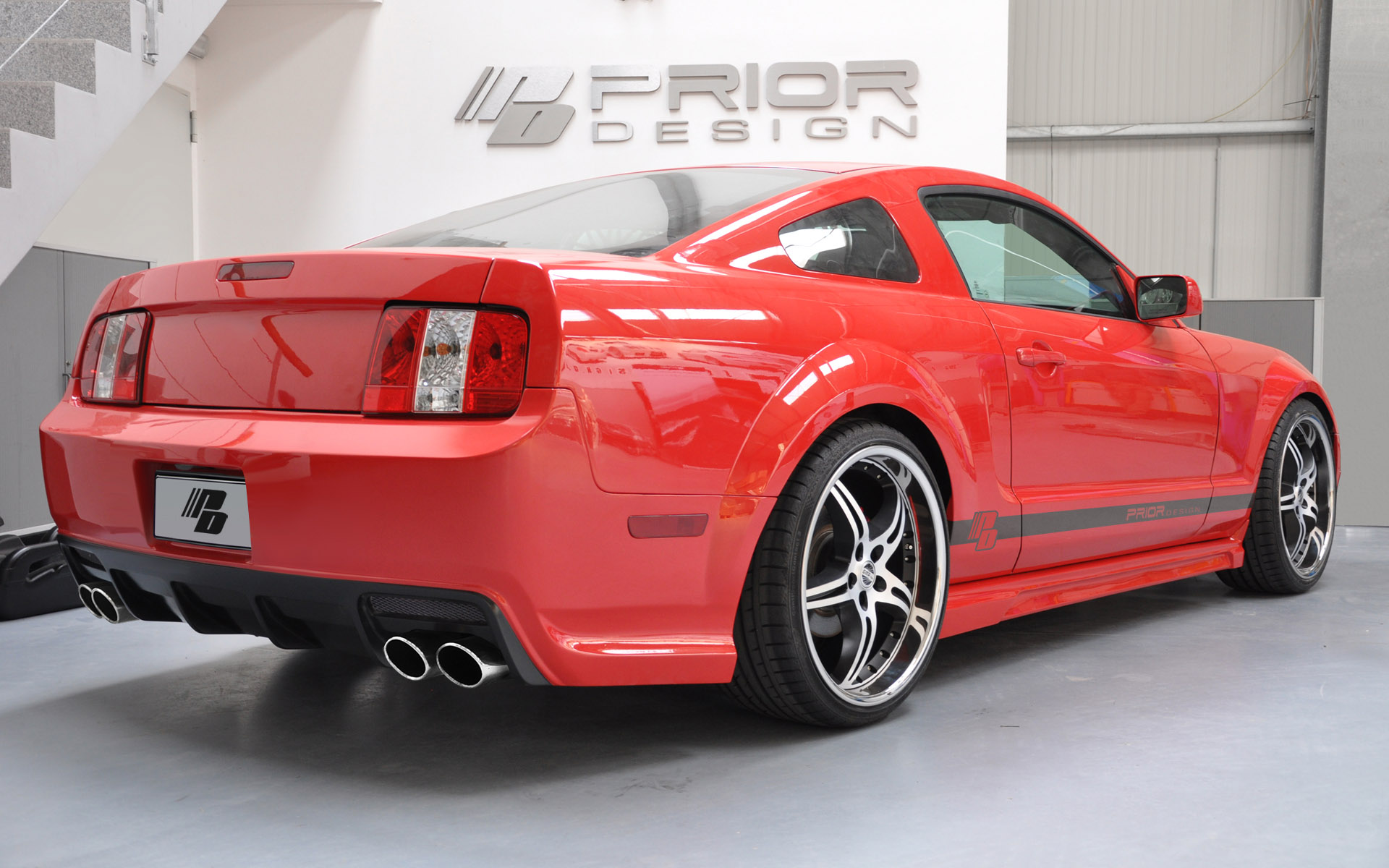 Prior Design PRIOR-DESIGN Ford Mustang Red