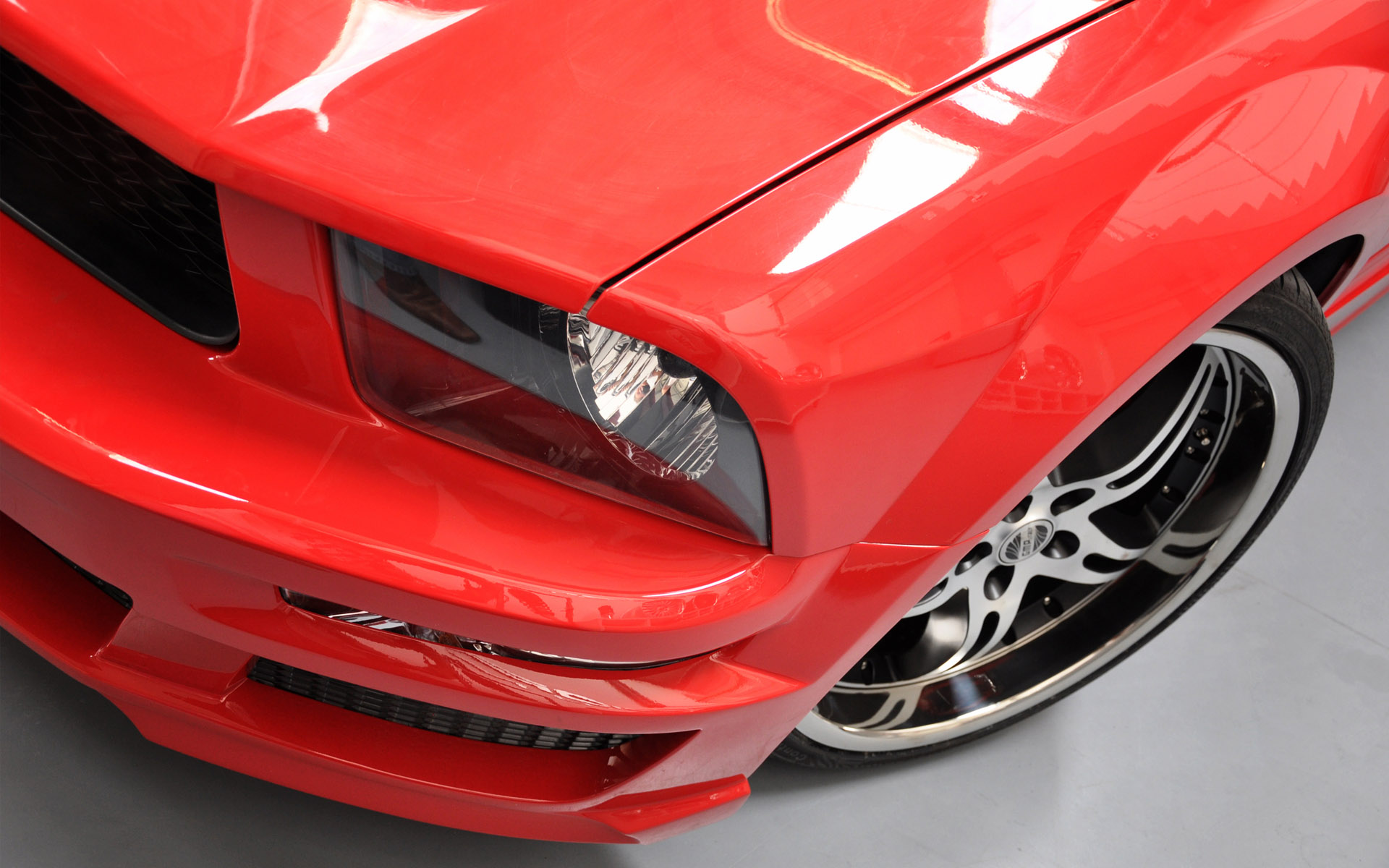 Prior Design PRIOR-DESIGN Ford Mustang Red