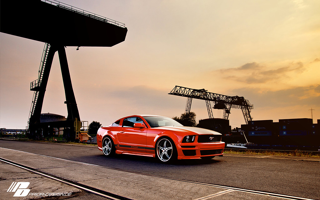 Prior Design PRIOR-DESIGN Ford Mustang Red