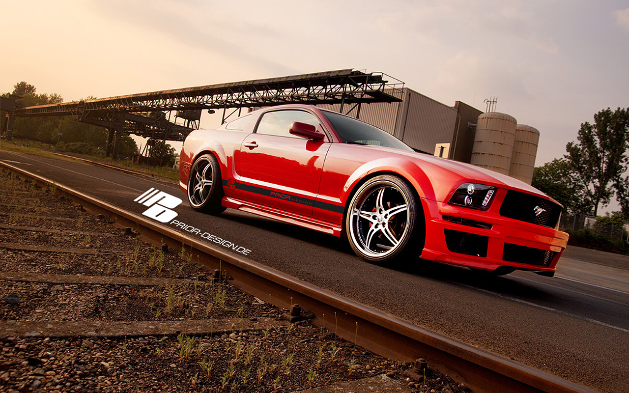 Prior Design PRIOR-DESIGN Ford Mustang Red