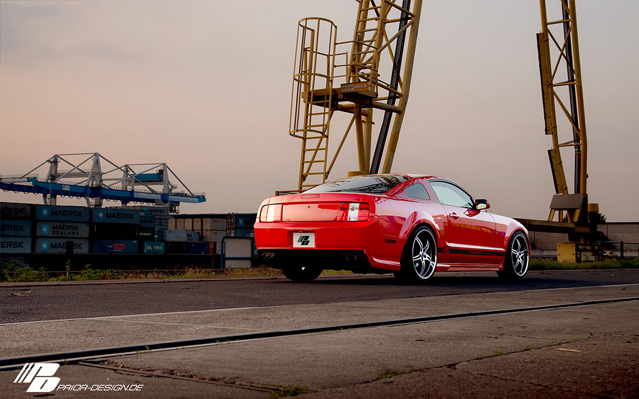 Prior Design PRIOR-DESIGN Ford Mustang Red