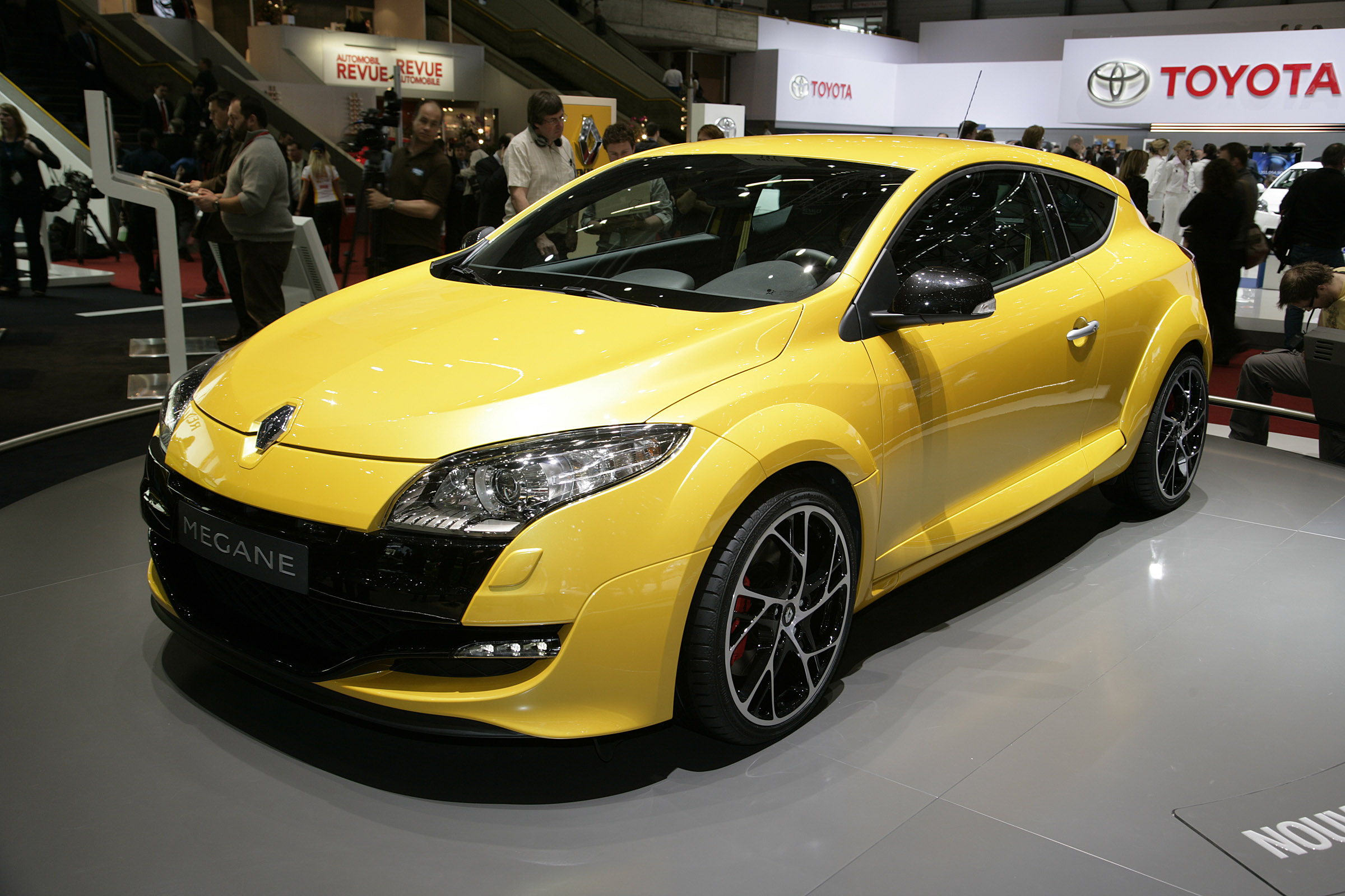Geneva Renault Megane Renaultsport 250 Geneva 2009