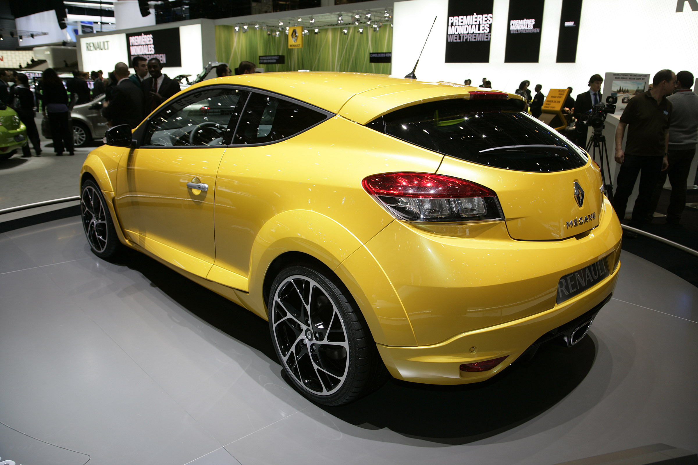 Geneva Renault Megane Renaultsport 250 Geneva 2009