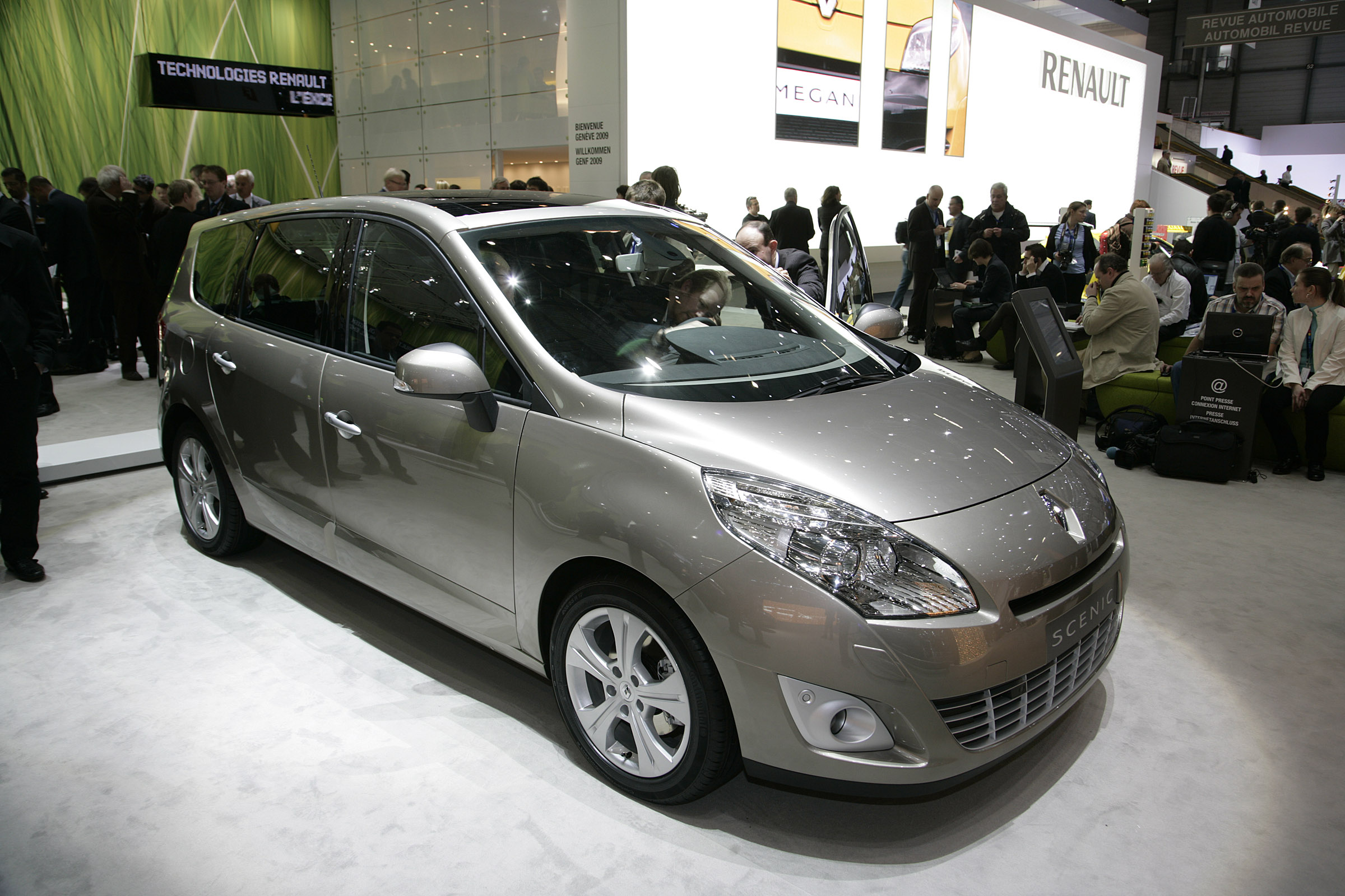 Geneva Renault Scenic Geneva 2009