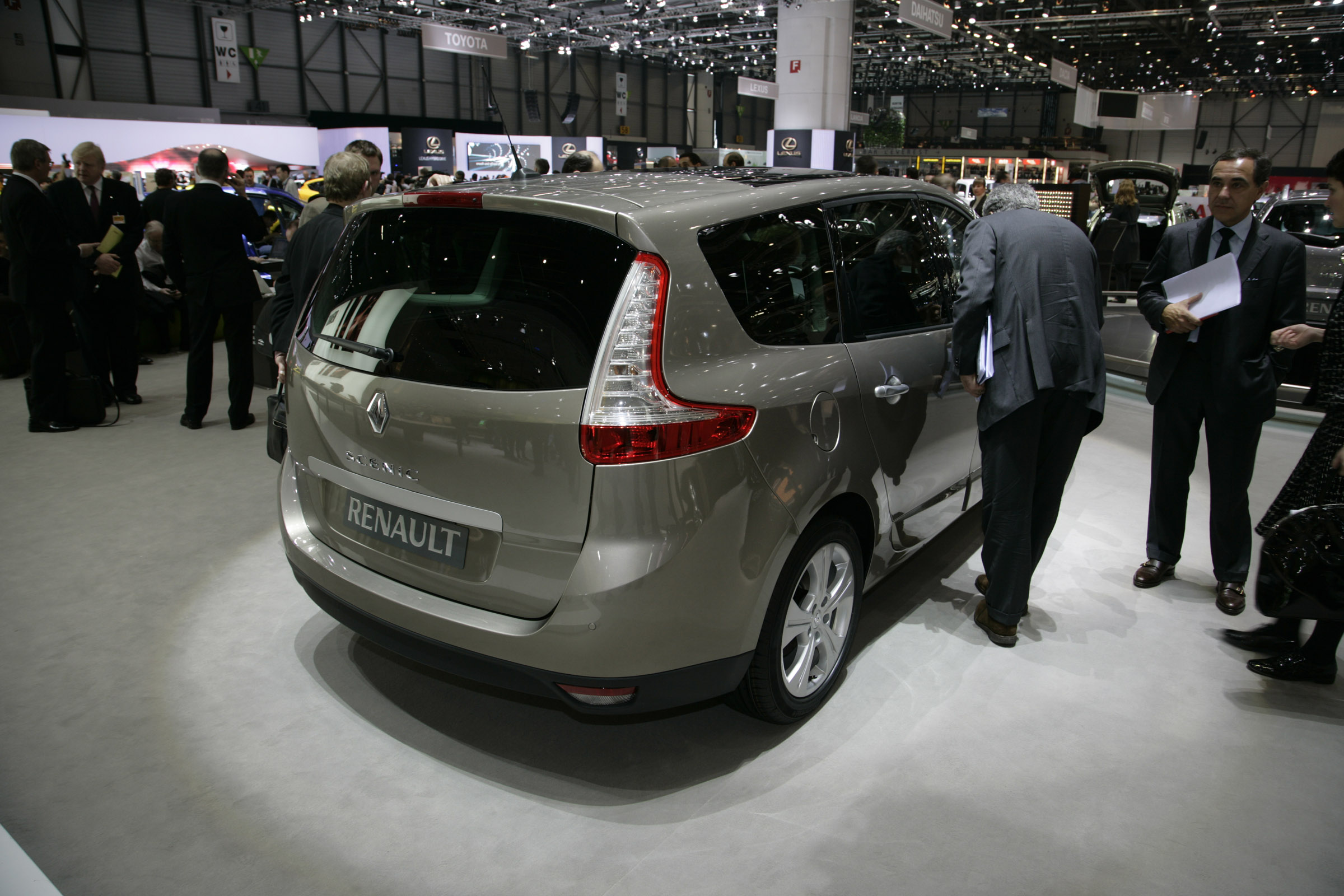 Geneva Renault Scenic Geneva 2009