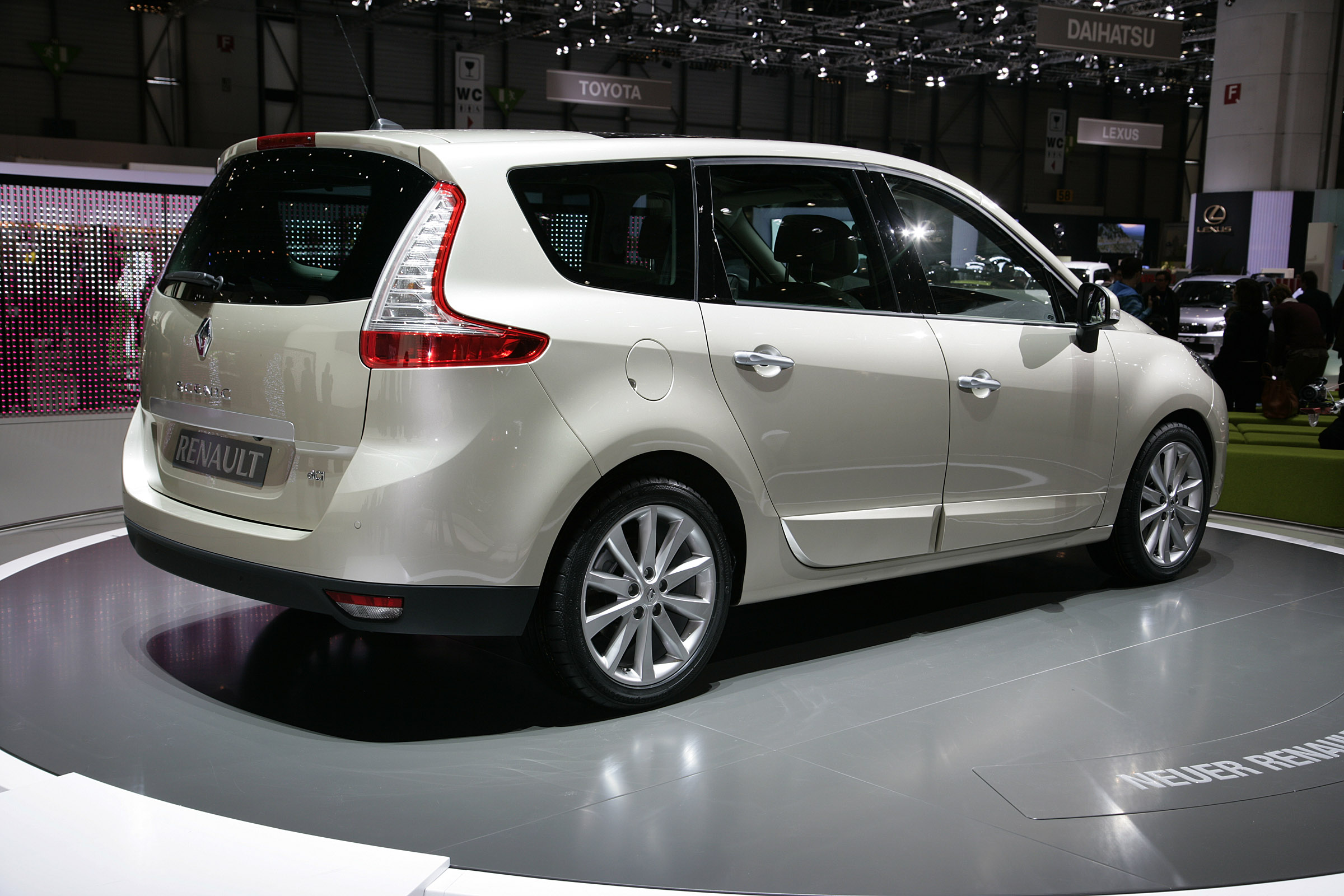 Geneva Renault Scenic Geneva 2009