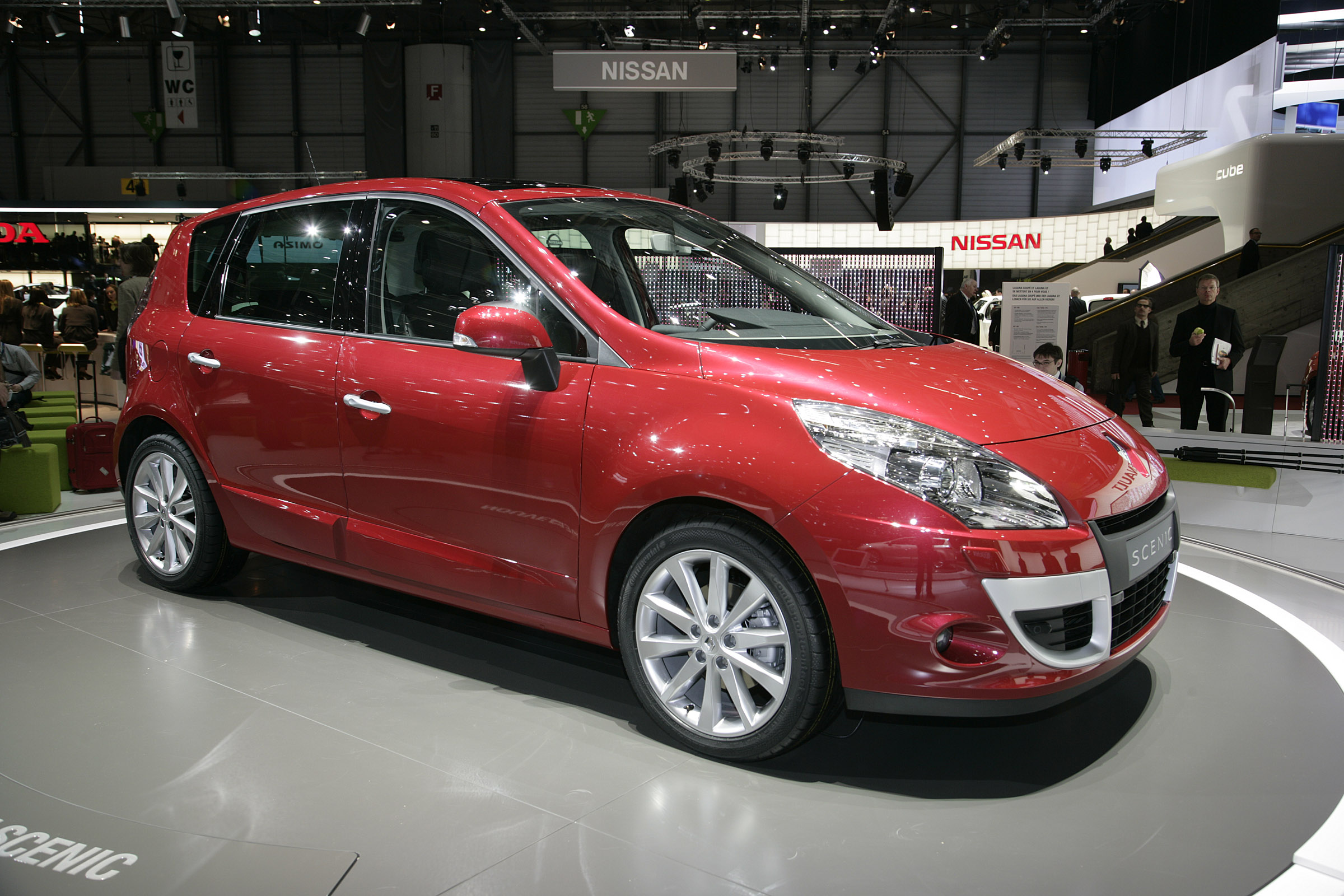 Geneva Renault Scenic Geneva 2009