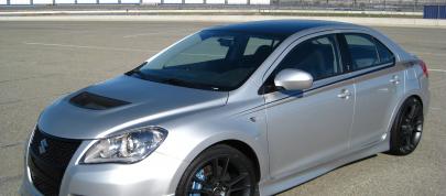 2009 Road Race Motorsport Suzuki Kizashi