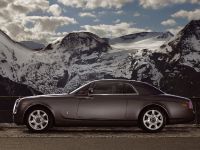 Rolls-Royce Phantom Coupe (2009) - picture 3 of 6