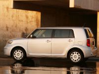 Scion xB (2009) - picture 4 of 6
