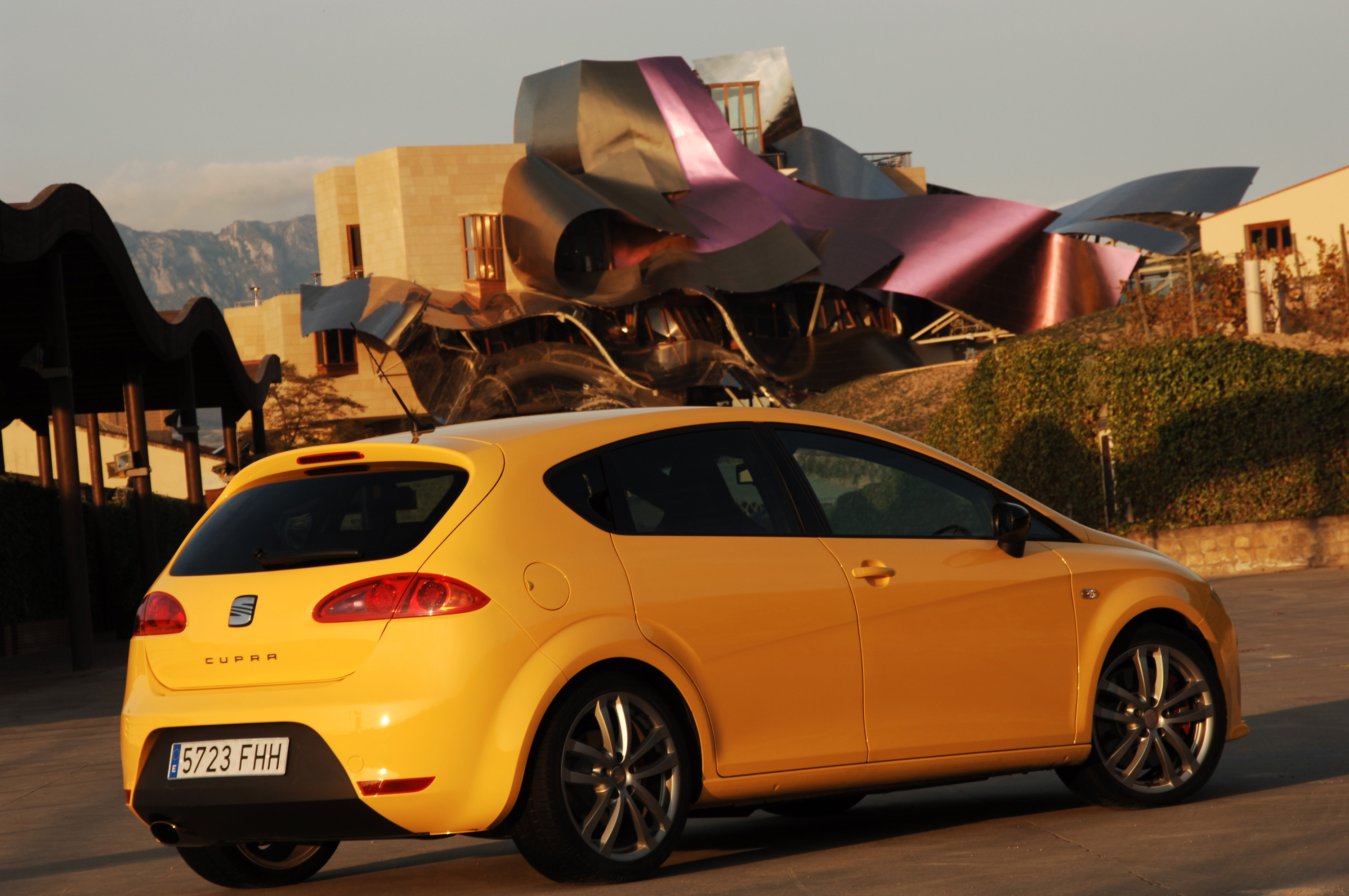 SEAT Leon Cupra