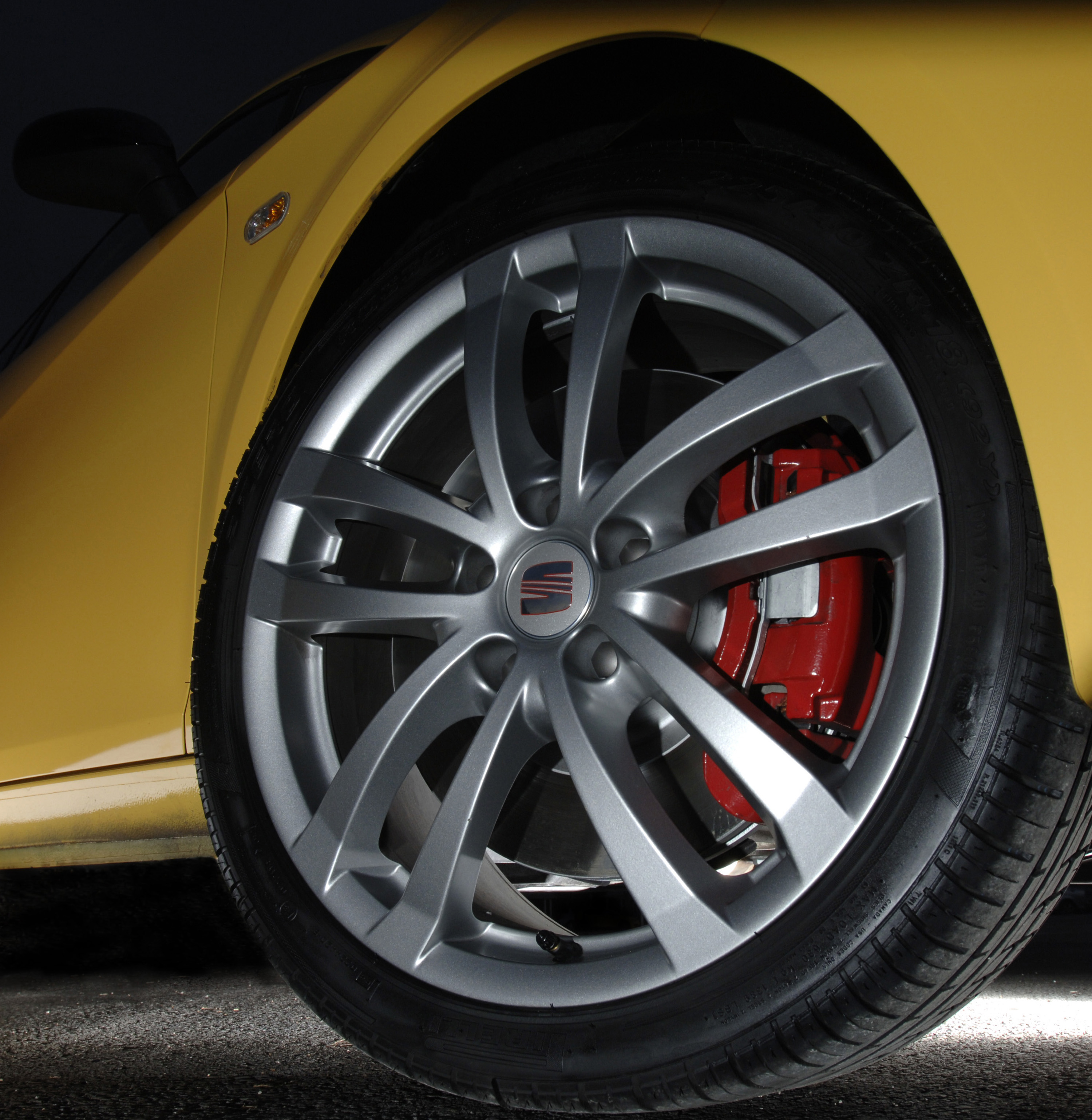 SEAT Leon Cupra