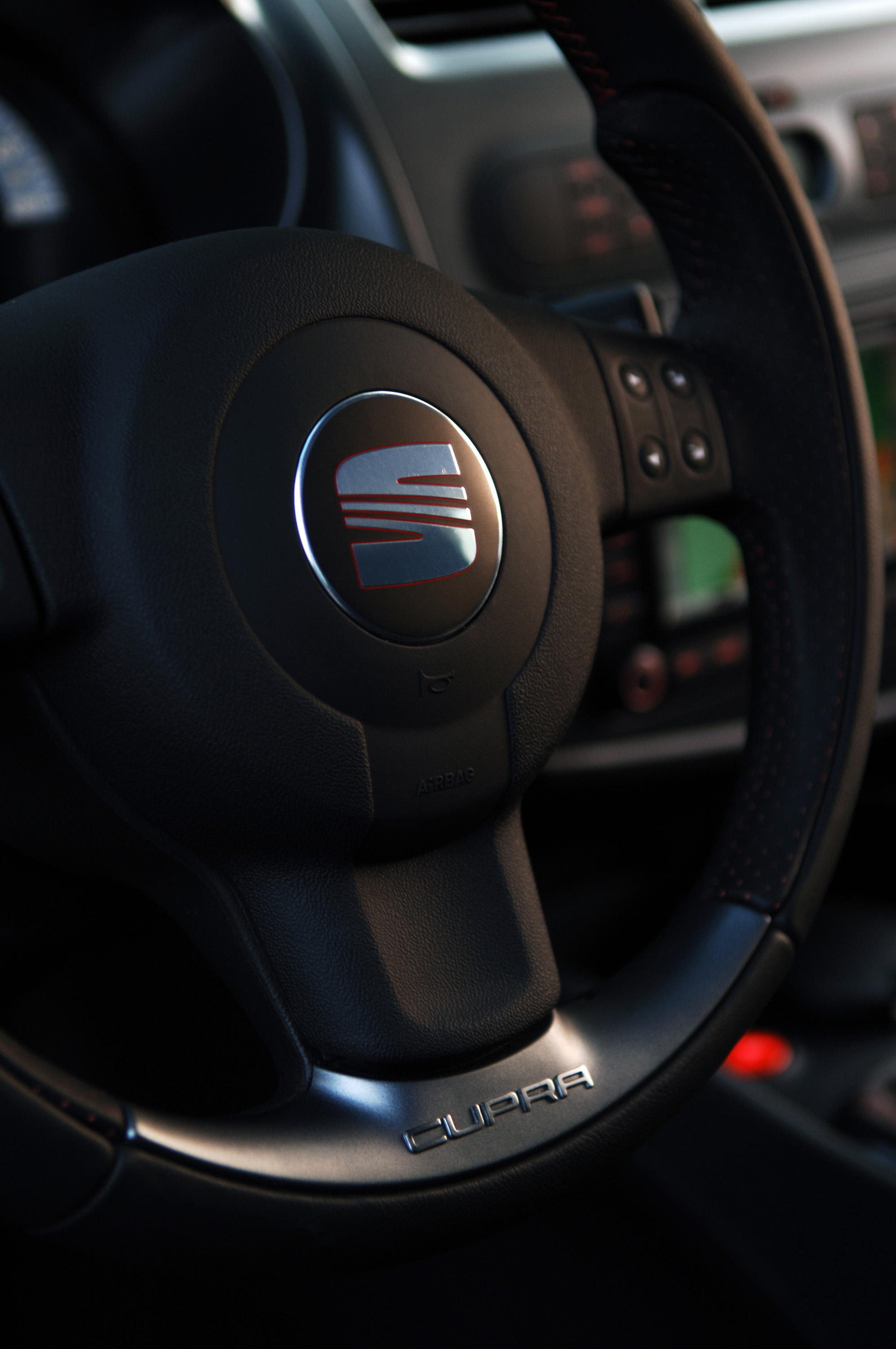SEAT Leon Cupra