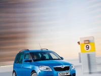 Skoda Roomster 2 (2008) - picture 1 of 5