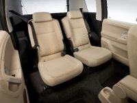 Skoda Roomster 2 (2008) - picture 4 of 5
