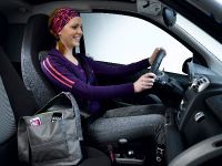 Smart Fortwo cdi (2010) - picture 1 of 7