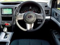 Subaru Legacy 2.0i ES Nav (2011)