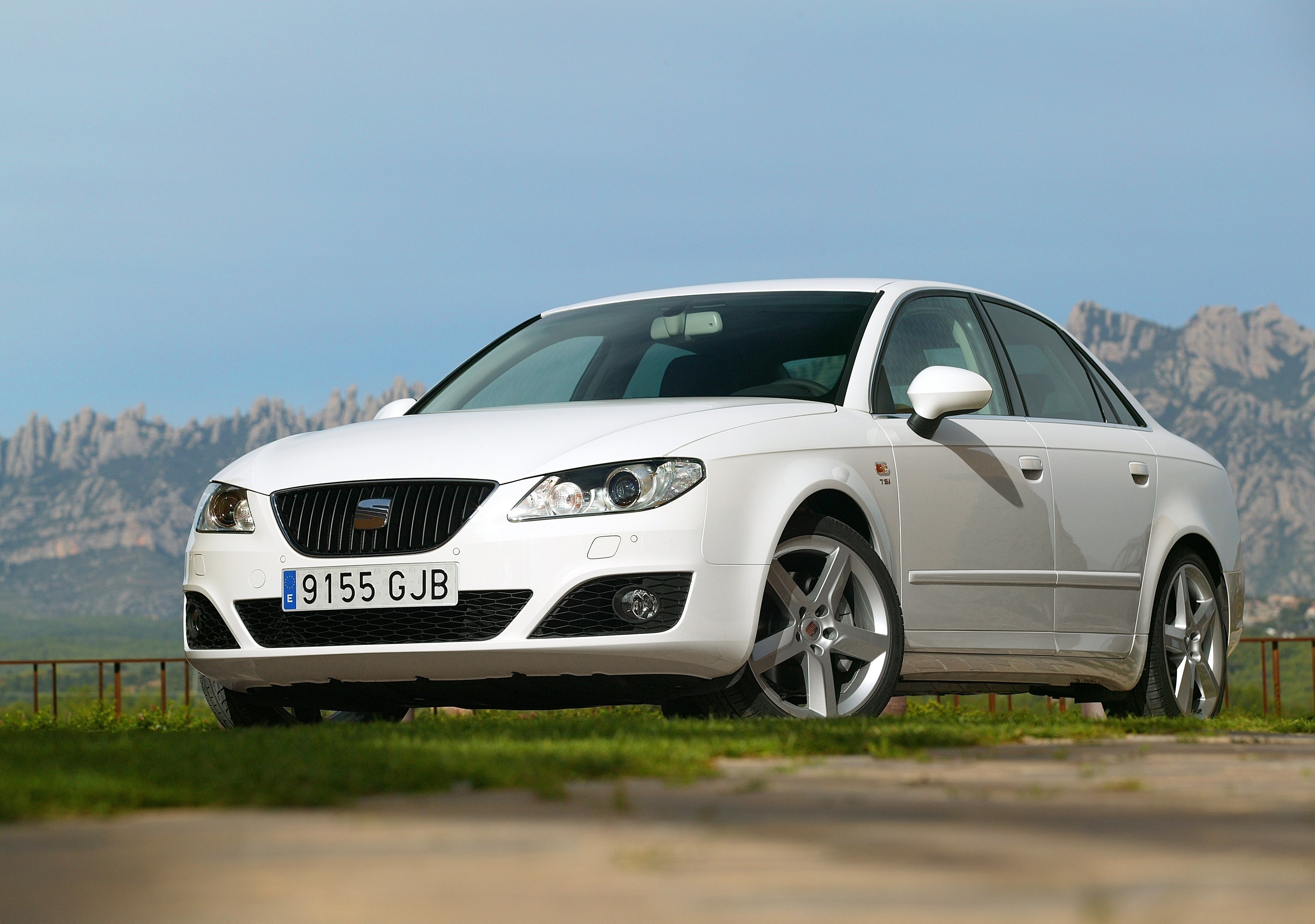 SEAT Exeo
