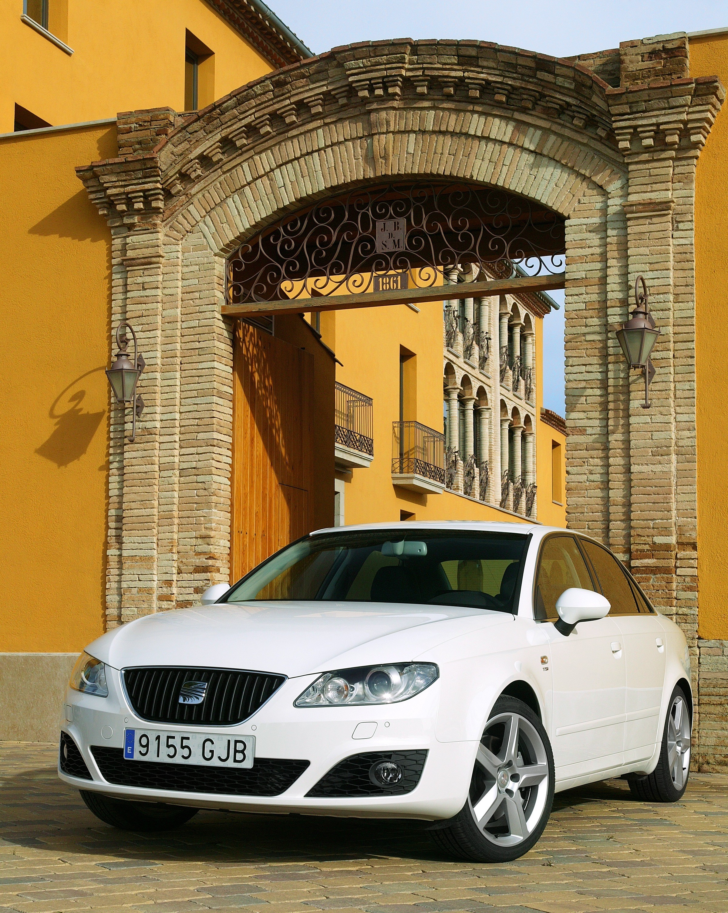 SEAT Exeo