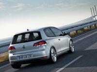 Volkswagen Golf (2008) - picture 8 of 26