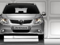 Toyota Avensis (2008) - picture 1 of 11