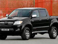 Toyota Hilux Invincible 200 (2009)
