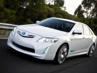 Toyota Hybrid Camry Concept Vehicle (2009) - picture 7 of 13