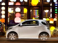 Toyota iQ (2009)