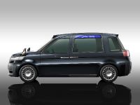 Toyota JPN Taxi Concept (2013) - picture 3 of 6