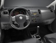 Dodge Trazo C1.8 (2009)
