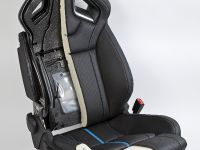 Vauxhall 18-way adjustable ultimate hot seats (2012)