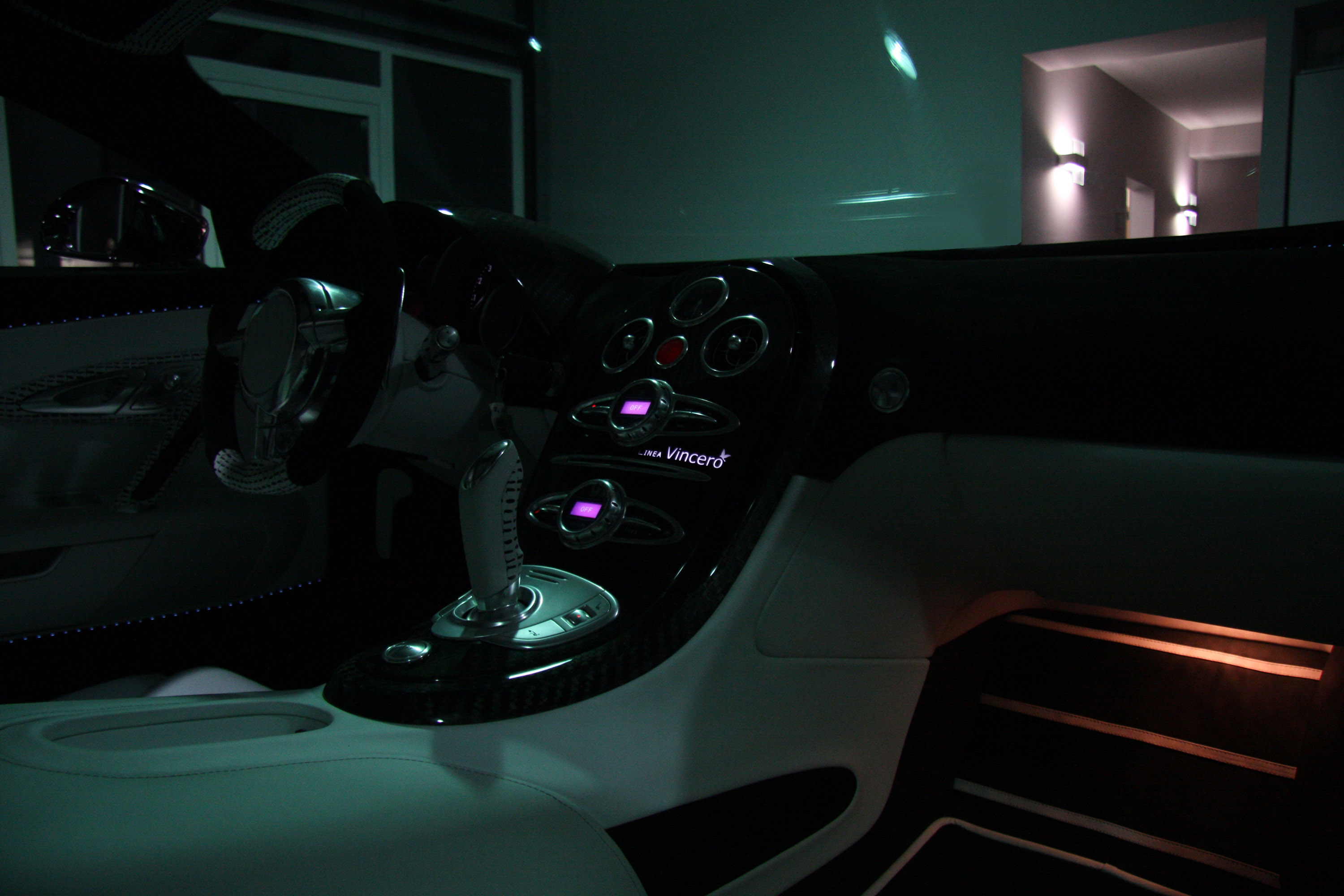 Mansory Vincero Bugatti Veyron 16.4