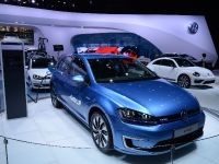Volkswagen e-Golf New York 2014 (2014)