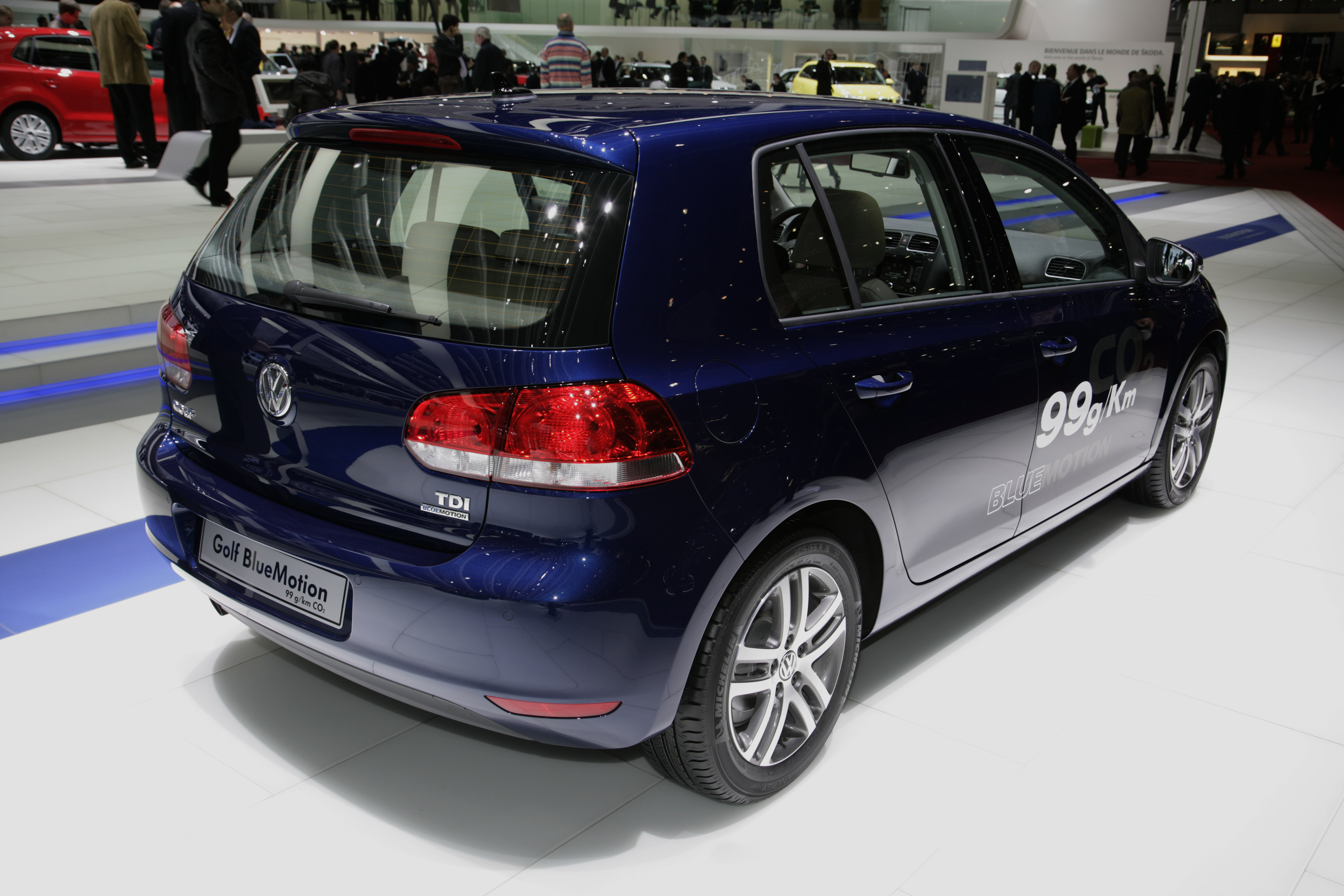 Geneva Volkswagen Golf Plus BlueMotion Geneva 2009