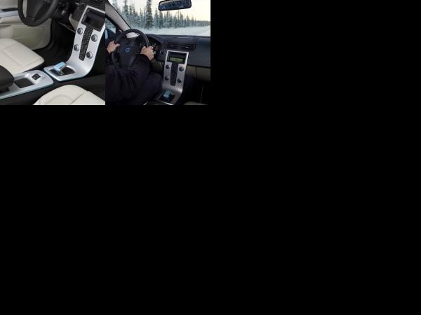 Volvo C30 Electric (2011) - picture 13 of 14
